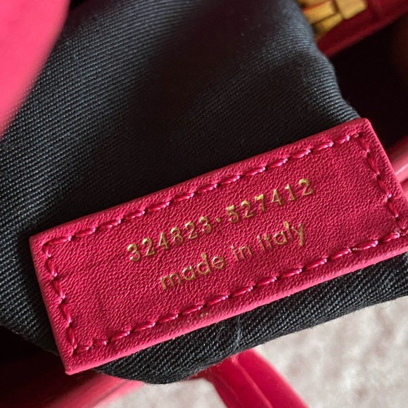 SAINT LAURENT
Small Sac De Jour - Picture 6 of 8